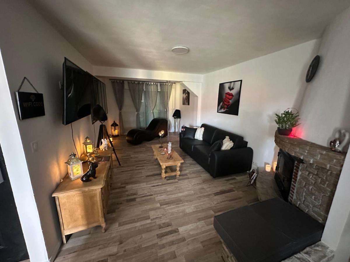 La Maison Des Plaisirs Love Room Champigny  Екстер'єр фото